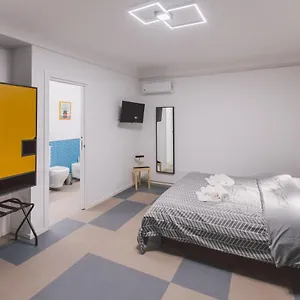 Double Bedroom Across Ortigia Syracuse